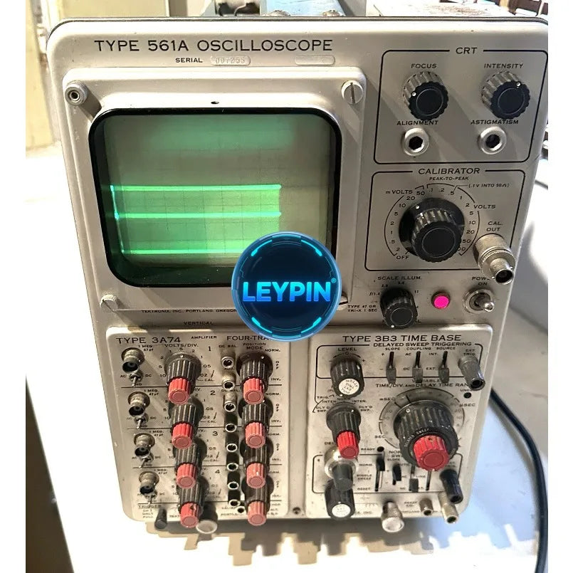 Vintage Tektronix 561A Tubed Oscilloscope /Type 3A74 Amplifier/ 3B3 Time Base    ytdi