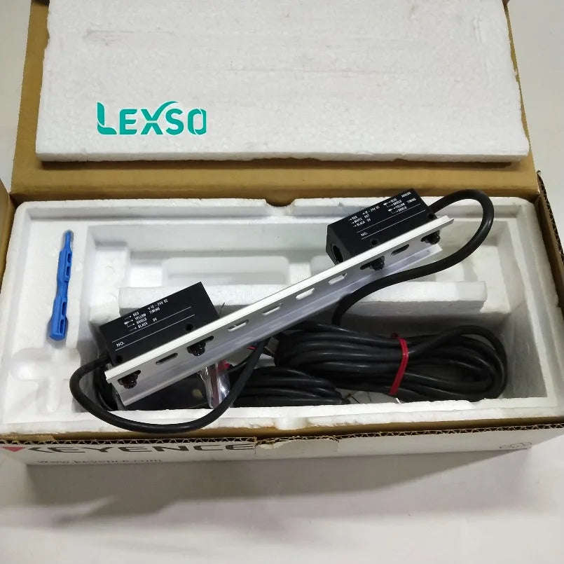 In Stock KEYENCE LX-130 Digital Laser Sensor lexso