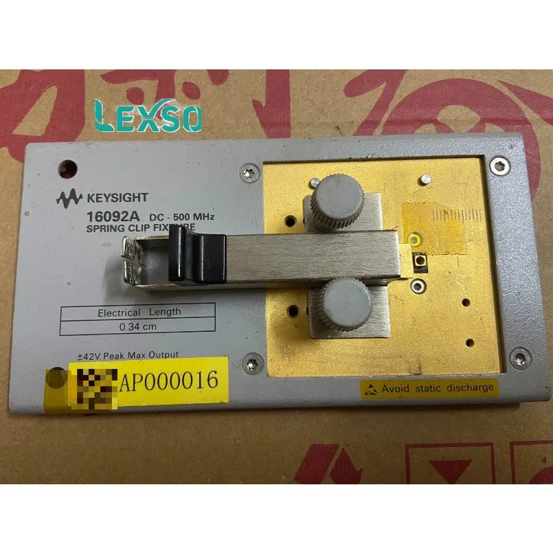 Keysight 16092A Spring Clip Fixture Frequency: DC to 500MHz DC Bias: -40V to +40V    lexso