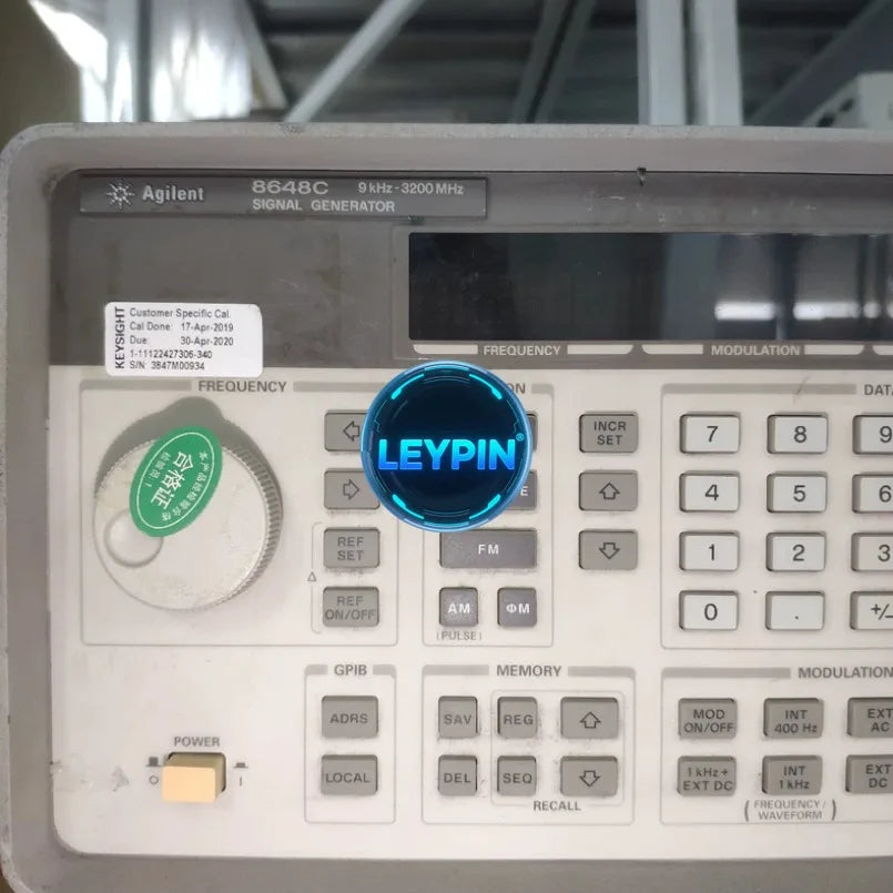 KEYSIGHT HP Agilent 8648C Signal Generator Frequency 9 KHz- 3.2 GHz WITH 1E5 1E2 ytdi