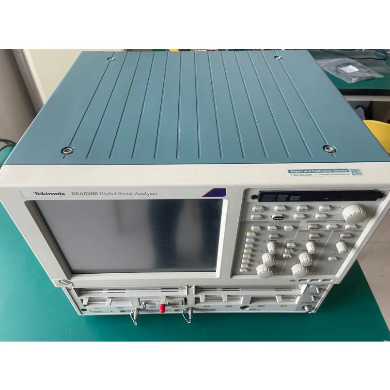 Tektronix DSA8300 Digital Sampling Oscilloscope