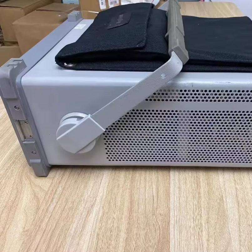 Agilent/Keysight 35670A FFT Dynamic signal Analyzer, DC to 102.4 kHz Price Negotiable