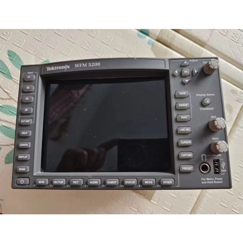 Tektronix WFM5200 3G/HD/SD-SDI Waveform Monitor