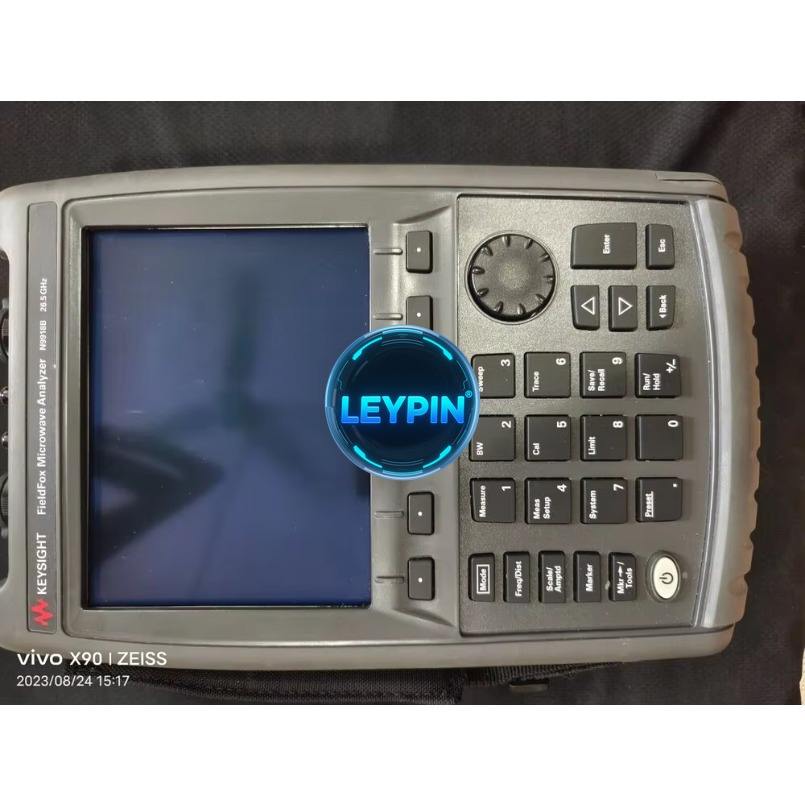 Keysight Fieldfox N9918B Handheld Microwave Analyzer, 26.5 GHz