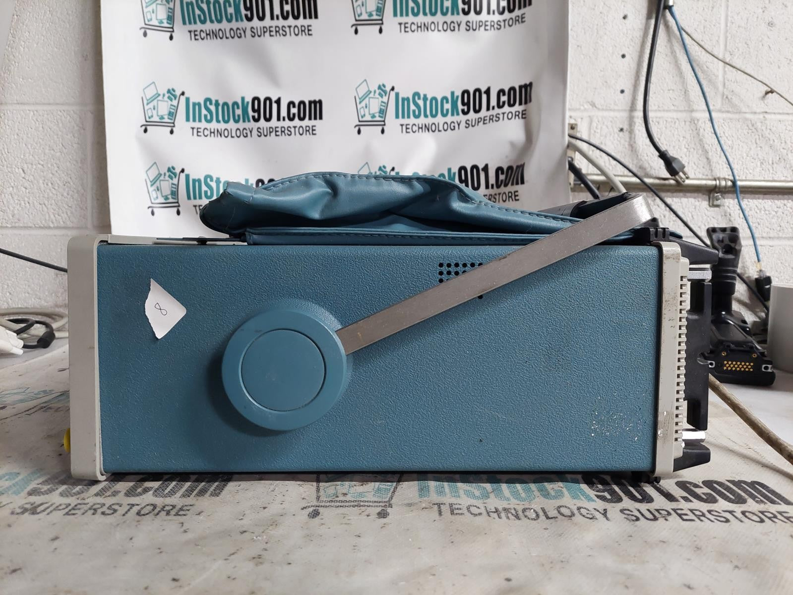 Tektronix 2465B 400MHz 4 channel oscilloscope    ytdi