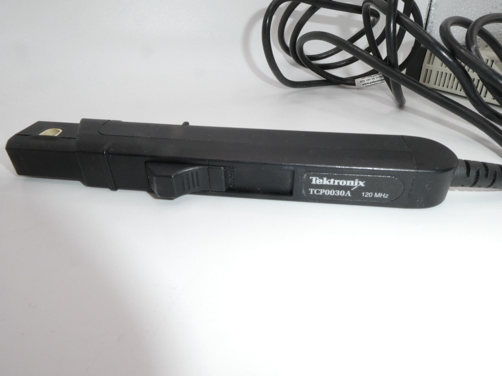 Tektronix TCP0030A - AC/DC Current Probe; 30 Amp DC, DC TO 120 MHZ    ytdi