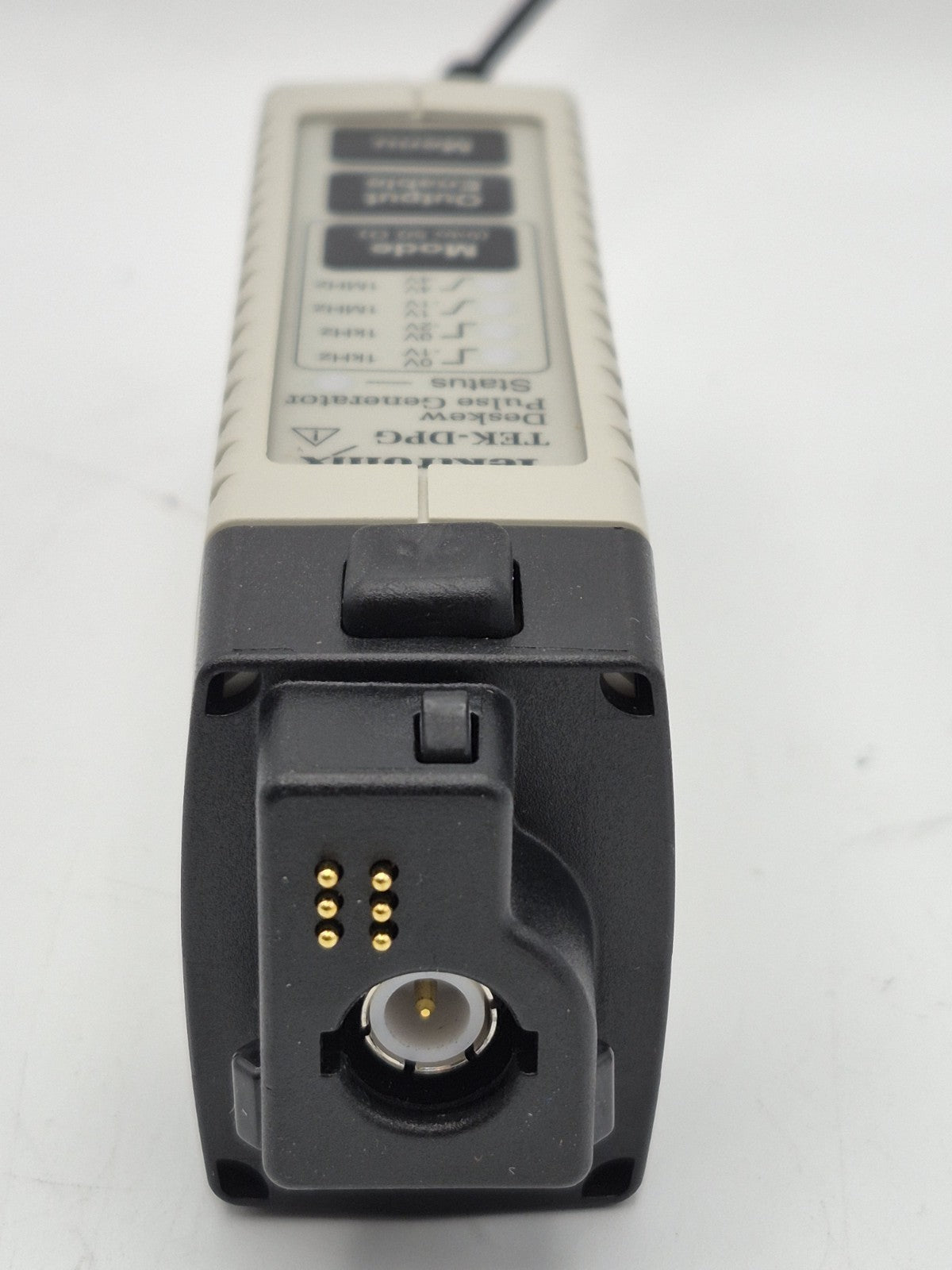 Tektronix TEK-DPG Deskew Pulse Generator - Test Accessory Signal Source    ytdi