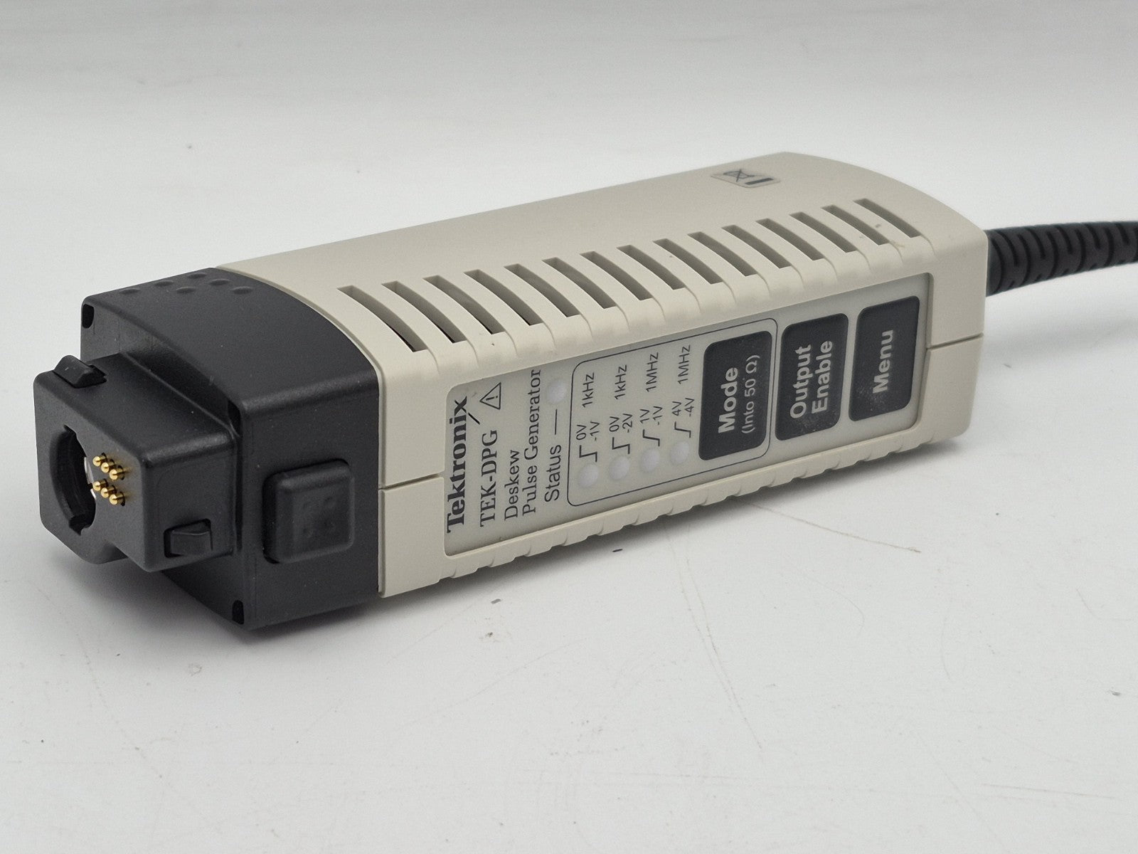 Tektronix TEK-DPG Deskew Pulse Generator - Test Accessory Signal Source    ytdi
