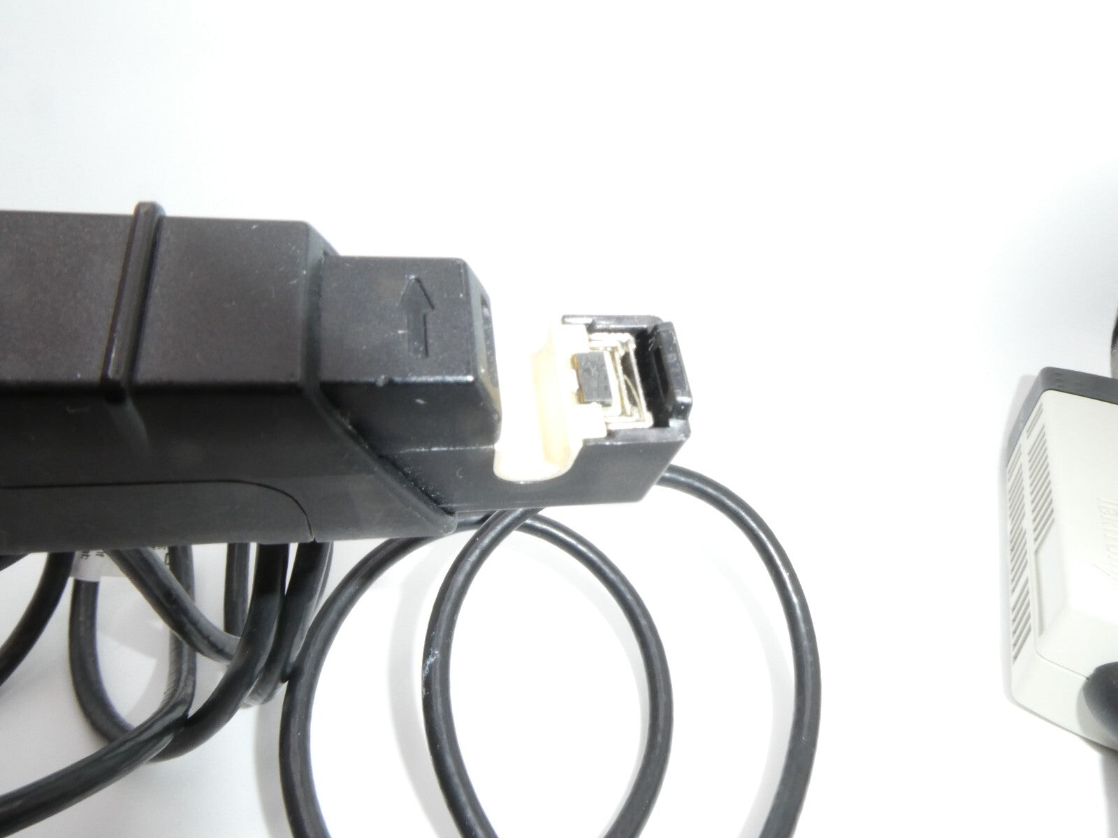 Tektronix TCP0030A - AC/DC Current Probe; 30 Amp DC, DC TO 120 MHZ    ytdi