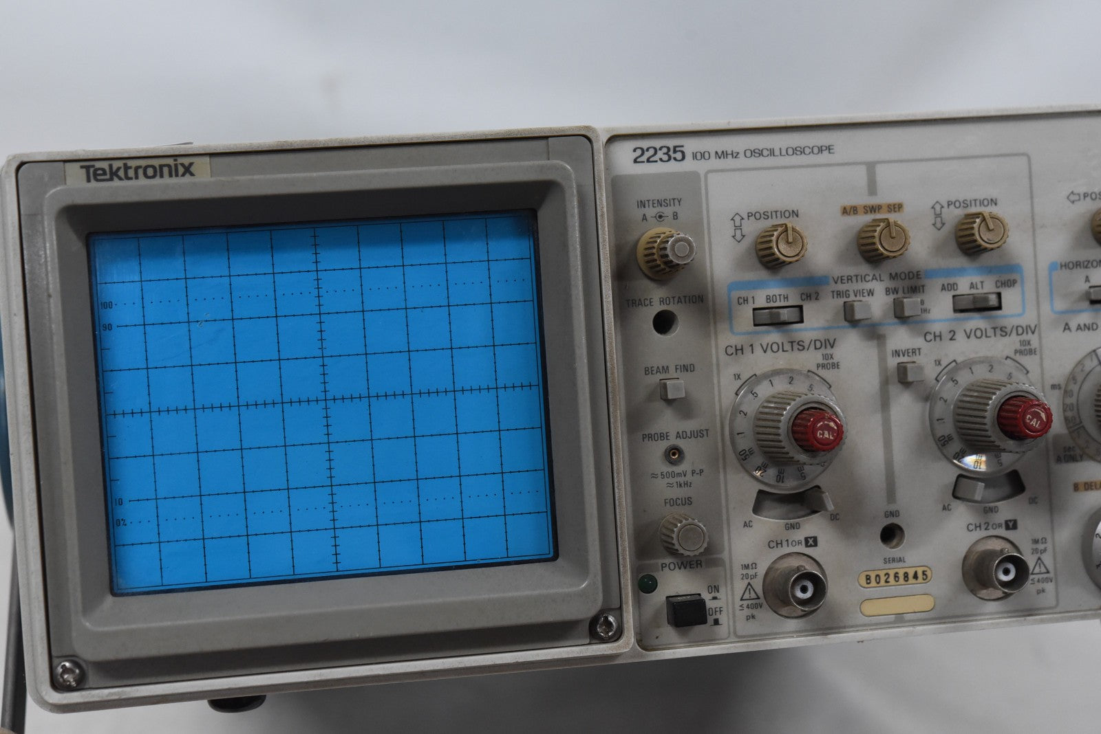 Tektronix 2235 - 100 MHz Dual-Trace, Dual-Timebase Portable Oscilloscope -TESTED    ytdi